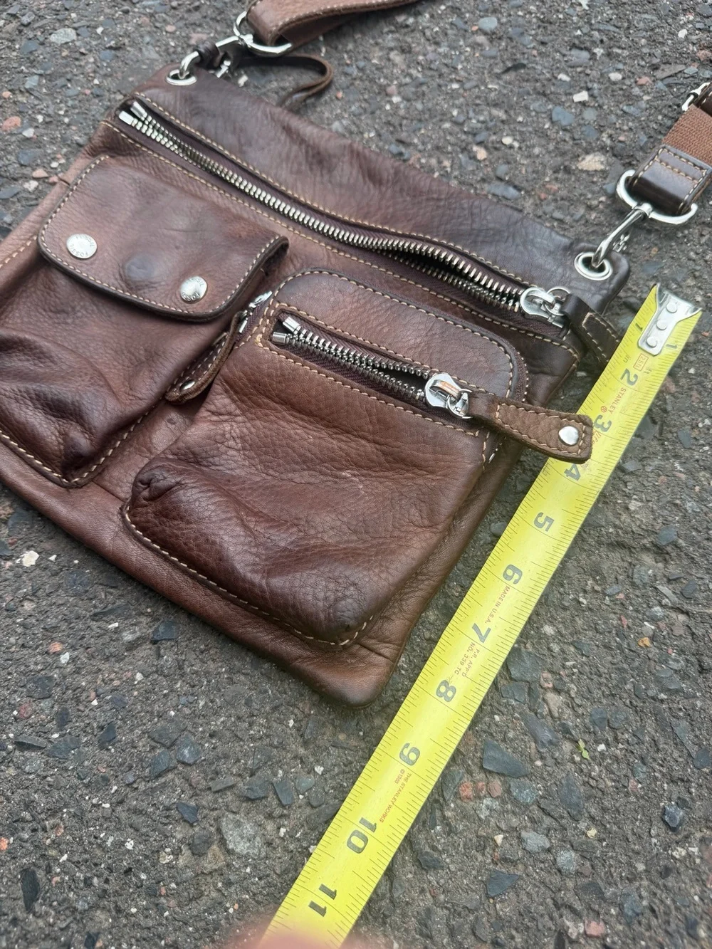 Fossil Brown Leather Crossbody Bag with Multiple Front Pockets